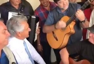 APOIO ARTÍSTICO: Amado Batista recebe a visita de Bolsonaro em Goiás - VEJA VÍDEO