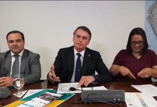 Bolsonaro defende não cursar autoescola: 'Nem devia ter exame' - VEJA VÍDEO