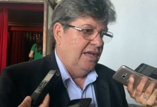 João Azevedo diz que PSB irá encontrar os eu caminho em meio à crise e enfatiza: 'questão partidária não irá interferir na gestão'
