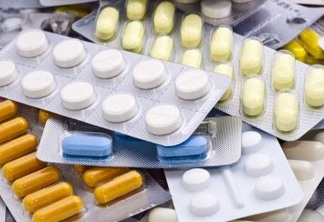 Ministério suspende contratos de distribuição gratuita de remédios