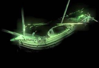SEMELHANTE À EMBARCAÇÃO DE CRISTOVÃO COLOMBO: Navio de 500 anos é encontrado no mar báltico em perfeito estado