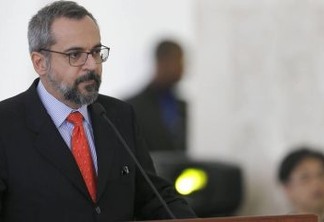 Weintraub escreve 'suspenção' e 'paralização' ao pedir recursos a Paulo Guedes