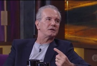 'EMPRESTEI MEU TALENTO': Ex-apresentador revela não ter sido chamado para comemoração do Jornal Nacional