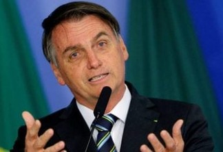 Nos Emirados Árabes, Bolsonaro destaca necessidade de rearmar o Brasil