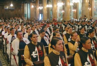 CONTRA ABUSOS: Papa Francisco inicia reforma administrativa em grupo de católicos tradicionais brasileiros