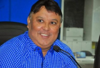 DESPESAS SEM LICITAÇÃO: TCE reprova contas e imputa débito de R$ 2,2 milhões a prefeito de Pitimbú