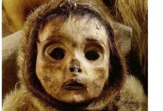 Múmia bebê: criança de 6 meses viveu há mais de 500 anos