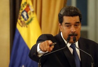 Venezuela manda militares para fronteira, Colômbia entra em alerta