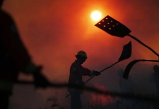 Bombeiros israelenses ajudarão a combater incêndios na Amazônia