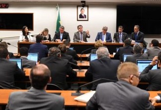 Fórum de Governadores: Ao lado de Efraim, Julian Lemos e Edna Henrique, João Azevêdo defende Fundeb e novos investimentos para a Segurança