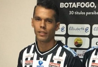 Atacante não faz parte dos planos e rescinde contrato com o Botafogo-PB