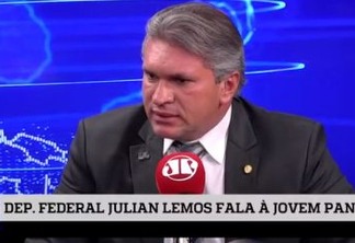 'Posso me trocar com uma criança?': Julian Lemos responde filhos de Bolsonaro e reforça que jamais romperia com o presidente
