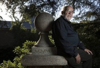 'Não há lugar para Deus no universo', diz ganhador do Nobel de Física