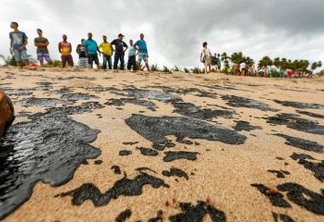 Shell é acionada na Justiça sobre desastre ambiental no litoral do Nordeste