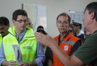 Ricardo Salles e o secretário José Bertotti trocam farpas durante reunião sobre vazamento de óleo no Nordeste