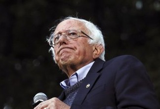 Bernie Sanders, pré-candidato nos EUA, coloca stents no coração