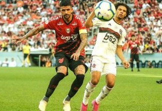 Bruno Henrique resolve, Flamengo vence e abre 8 pontos para o Palmeiras