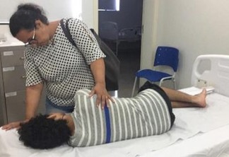 Mãe dopa e amarra filho em cama por não conseguir vaga em hospital