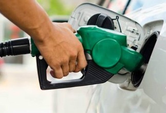 Menor preço da gasolina pode ser encontrado a R$ 4,038 em posto de combustível de João Pessoa; veja pesquisa