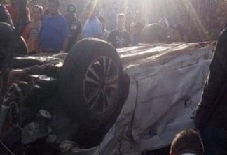 Duas pessoas morrem em grave acidente de carro no Sertão da Paraíba