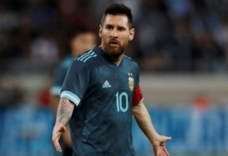 Messi diz que tinha dificuldade em fazer gols no começo da carreira