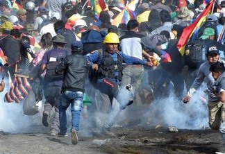 Confrontos deixam 5 mortos e 22 feridos na Bolívia; Evo fala em "massacre" - VEJA VÍDEOS