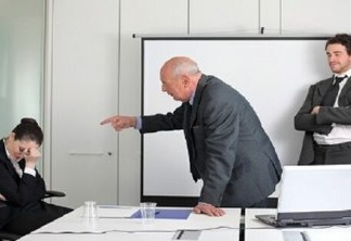 8 em cada 10 profissionais pedem demissão por causa do chefe - VEJA MOTIVOS