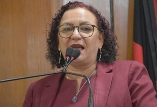 Sandra Marrocos questiona ausência do governador em plenária e o convida a deixar o partido, 'Vá com Deus'