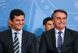 Bolsonaro aponta Sérgio Moro como bom nome para sucedê-lo em 2022, 'vai estar em boas mãos o Brasil'