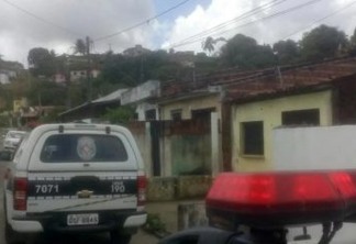 Polícia investiga morte de rapaz morto a tiros e facadas na casa da sogra em Santa Rita