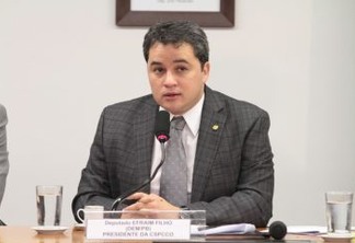 Efraim Filho fala sobre disputa pela liderança da bancada do DEM na Câmara dos Deputados - OUÇA