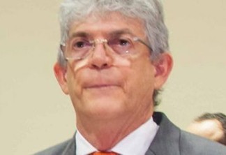Colunista de O Globo compara Ricardo Coutinho a ex-governador presidiário