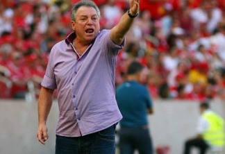 Vasco acerta contratação do técnico Abel Braga