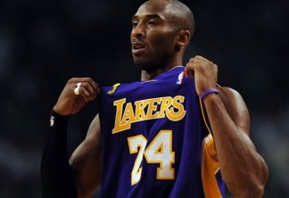LUTO: Kobe Bryant, astro do basquete morre em acidente de helicóptero