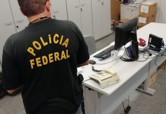 POLÍCIA NAS RUAS: PF cumpre mandados de busca e apreensão por desvio de mais de meio milhão em João Pessoa