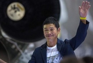 'COMPANHEIRA DE VIDA': Bilionário japonês busca mulher para passeio à Lua