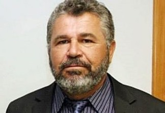 Ex-prefeito de Aroeiras é condenado por fraude em licitação