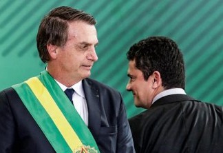 Bolsonaro anuncia coletiva para falar sobre demissões de Moro e Valeixo