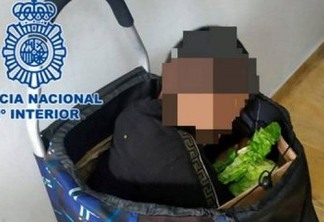 Menino tenta entrar na Espanha escondido em carrinho de frutas e verduras