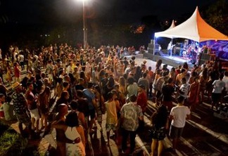 Carnaval de Boa no Centro Histórico movimenta foliões em quatro dias de festa