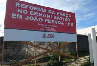 DE VOLTA PRO FUTURO: PMJP instala placa em praça após o prazo para conclusão de obra que não começou
