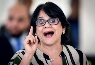 CASA DE TOLERÂNCIA ONLINE: Ministra Damares diz que solução para prostitutas contra o Coronavírus é "trabalhar pela internet"