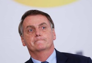 Bolsonaro diz não responder pelos atos de  Guedes após fala sobre domésticas