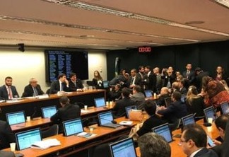 Senador Roberto Rocha e deputado Aguinaldo Ribeiro devem ser presidente e relator de comissão mista da reforma tributária