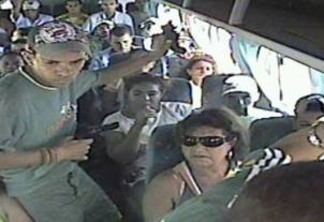 Bandidos fazem arrastão em ônibus nas Três Lagoas, em João Pessoa