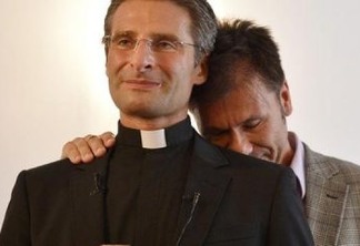 Gelo no pênis, exorcismo e medo; os padres gays silenciados pela Igreja no Brasil