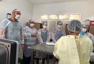 Prefeitura de Alhandra realiza treinamento com profissionais de saúde para coleta de material para detecção do COVID-19