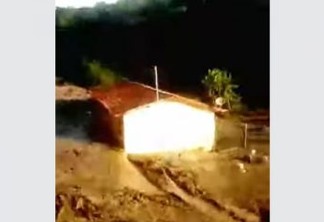 VEJA VÍDEO: Barragem rompe e provoca destruição no interior de Minas Gerais