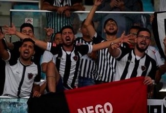 Após eliminação, Warley elogia desempenho do Botafogo-PB em duelo contra o Fluminense