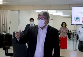 Governador confirma reunião para definir reabertura gradual do comércio e uso obrigatório de máscaras na PB